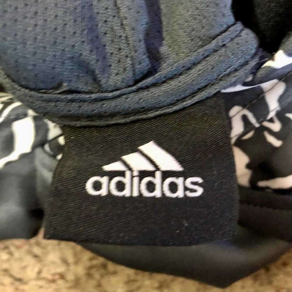 Adidas Pullover Hoodie Girls L? Used - Picture 9 of 12